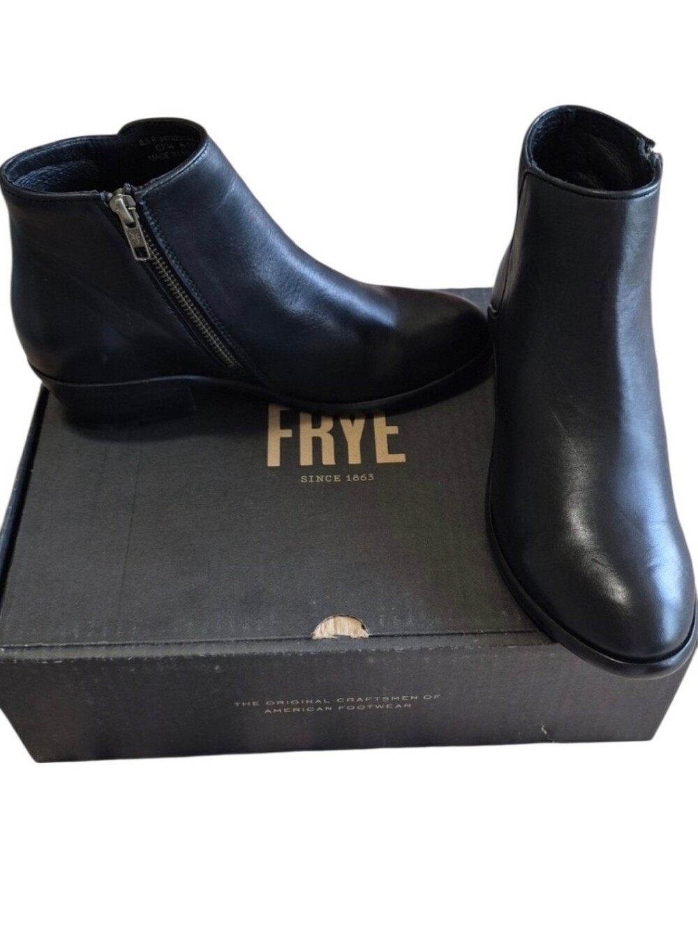 Frye Carson Piping Booties Black Leather Ankle Boots Women's Size 6.5
